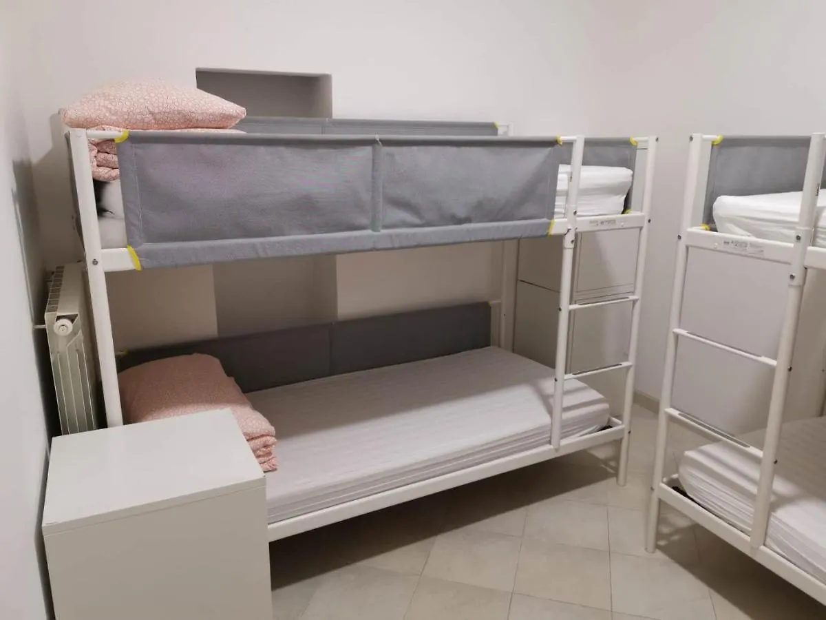 Affitta Camere Mimi Family Florence 0*,